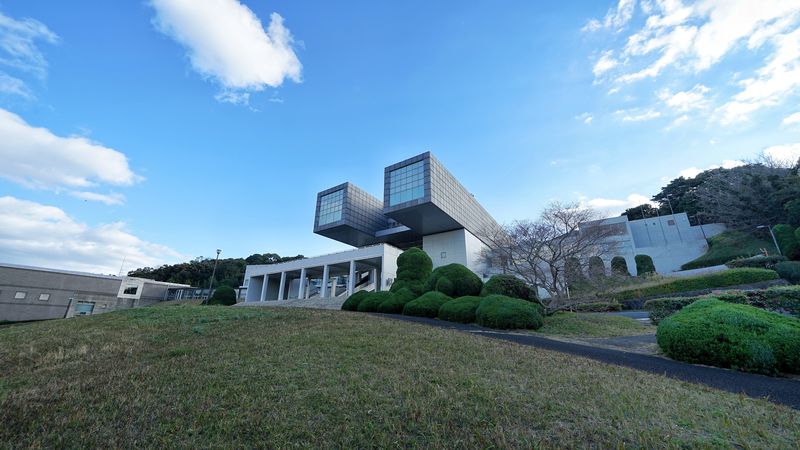 北九州市立美術館 thumbnail